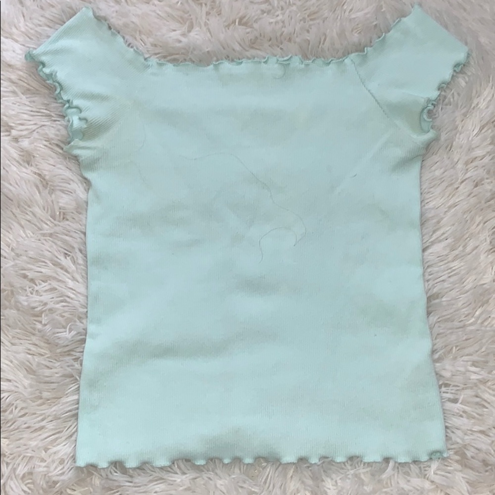 Shoulder top